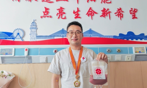 五四进行时丨桐昆人施灵童：以“生命火种”诠释新时代青年担当！