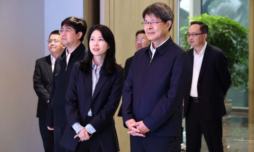 工业和信息化部副部长张云明莅临桐昆调研